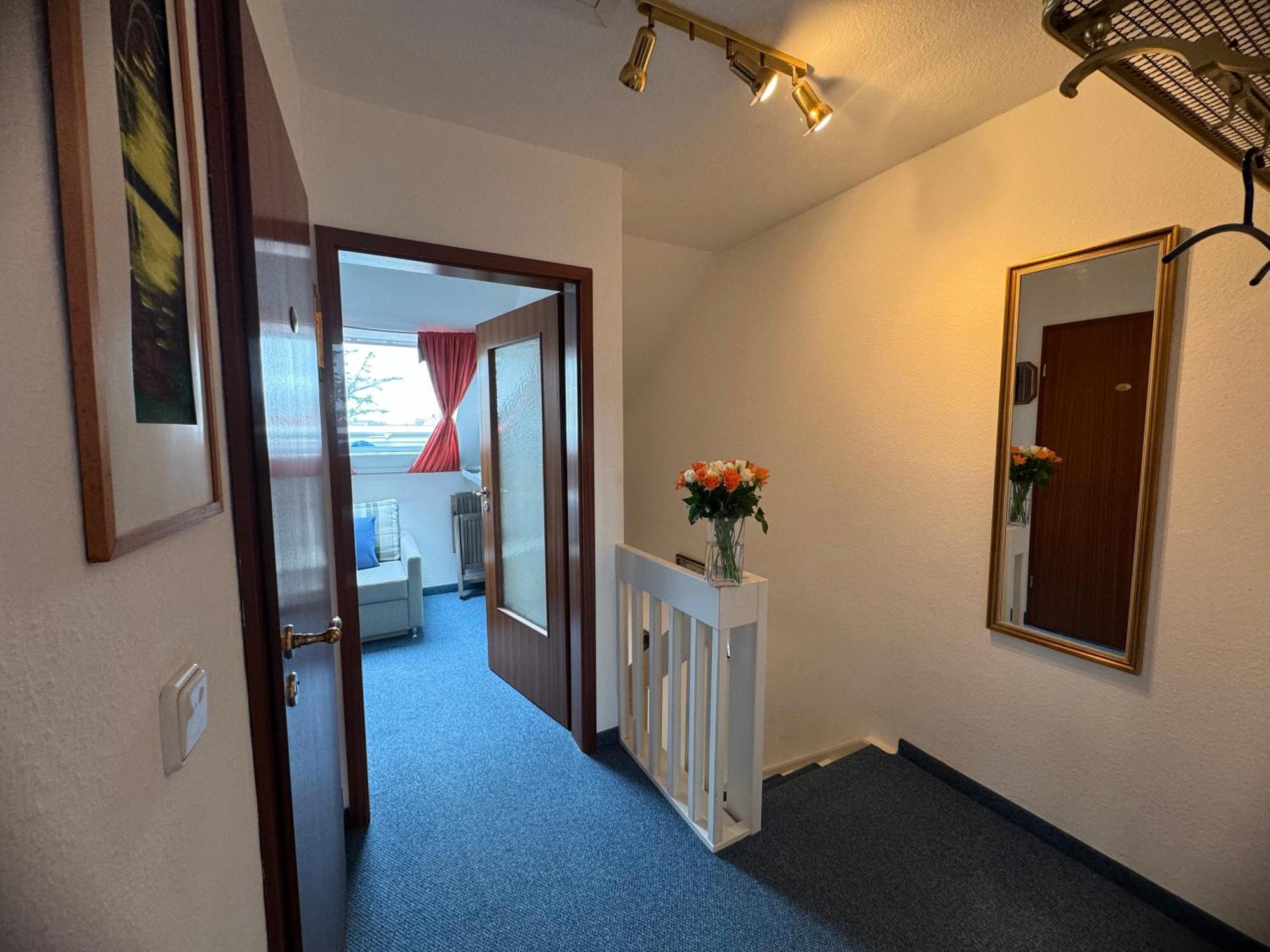 Min Ailoen Min Ailoen 4 Apartment